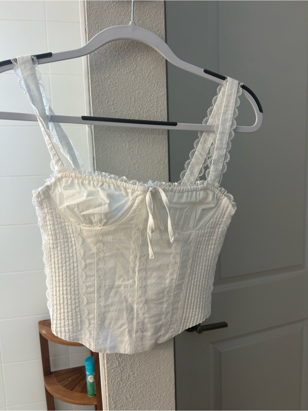 l*space White Lace-Trim Corset Camisole